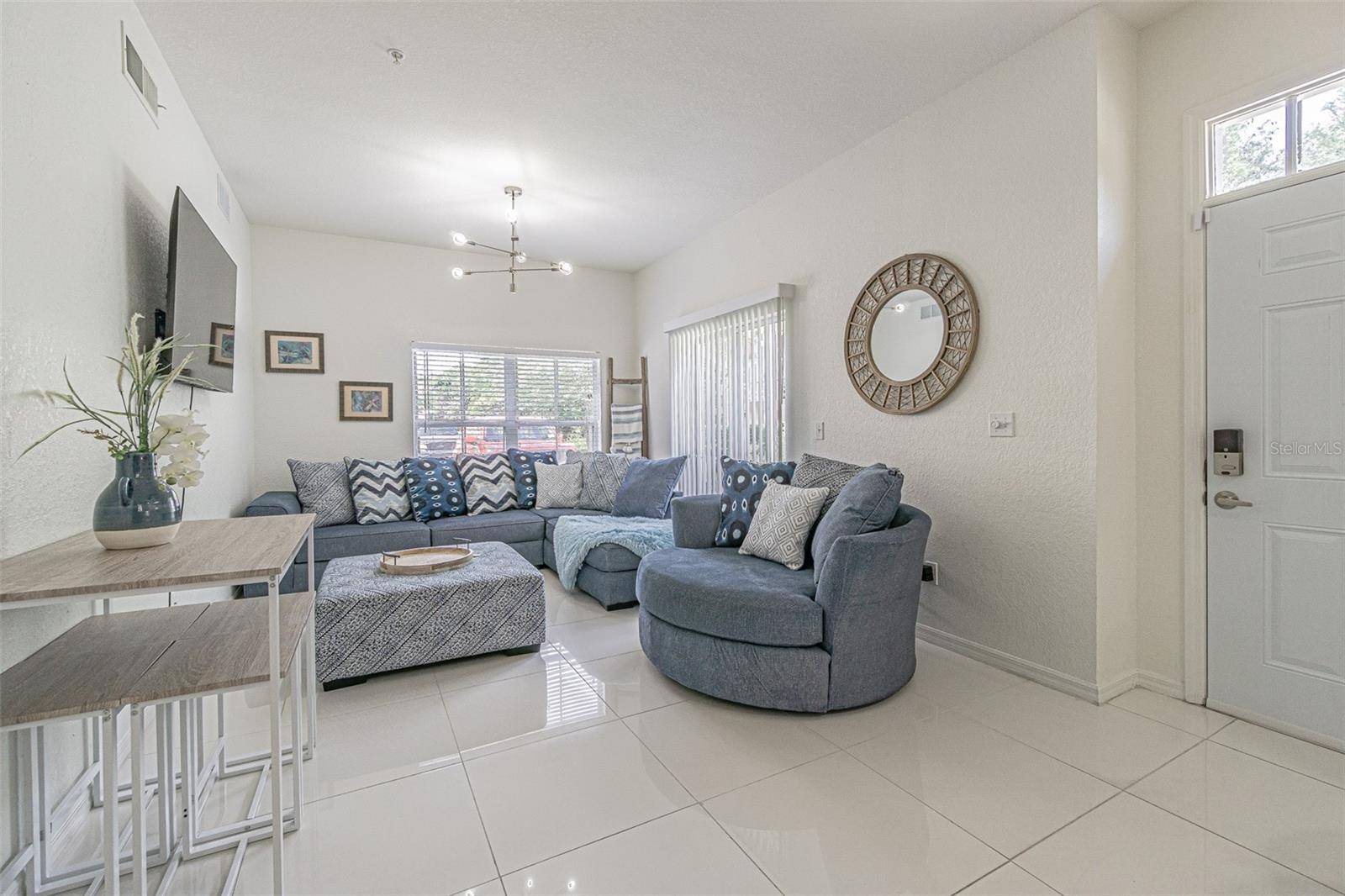 4001 SANTA MARIA DR #107, Kissimmee, FL 34741
