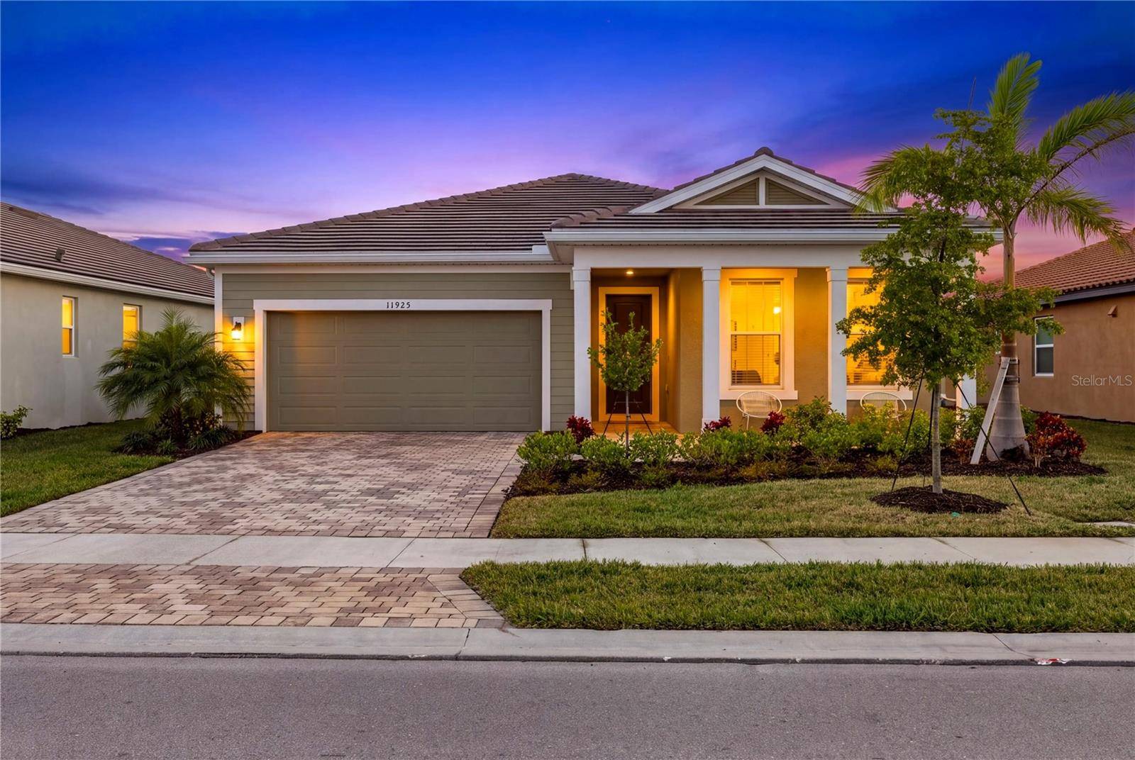 11925 BOHEMIAN PL, Venice, FL 34293