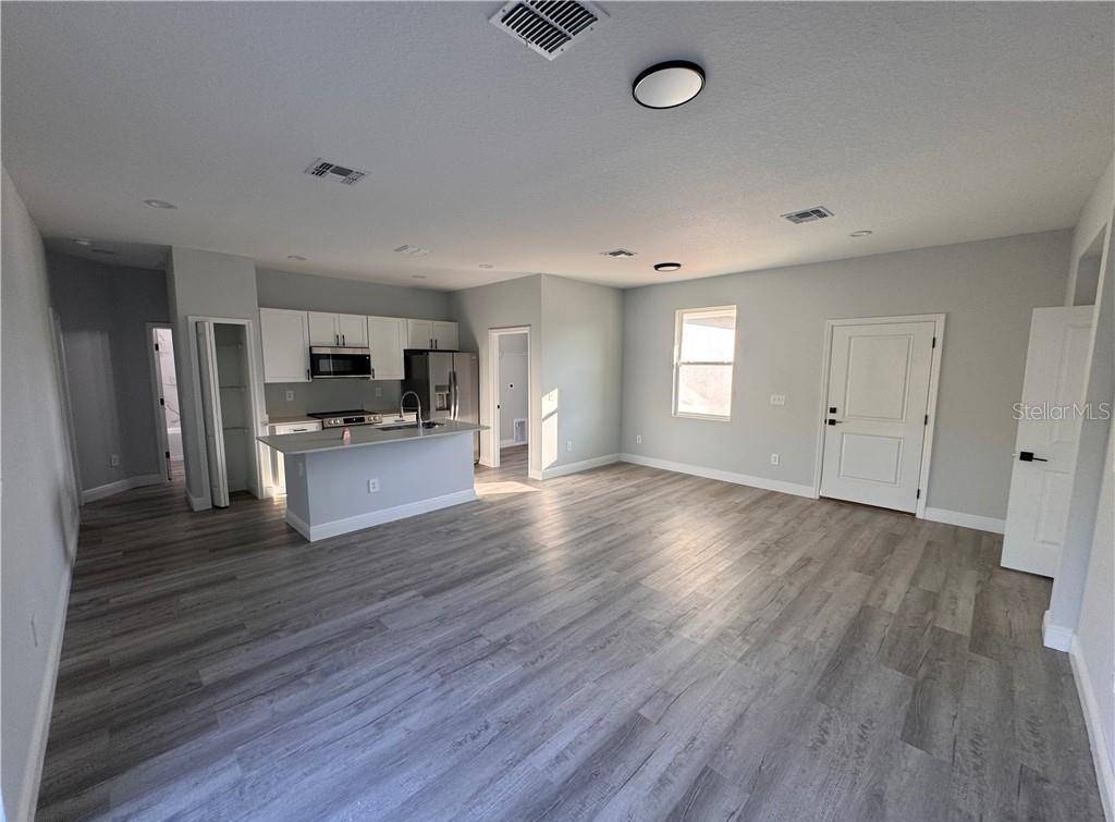 1940 ALAN ST, Sebring, FL 33875