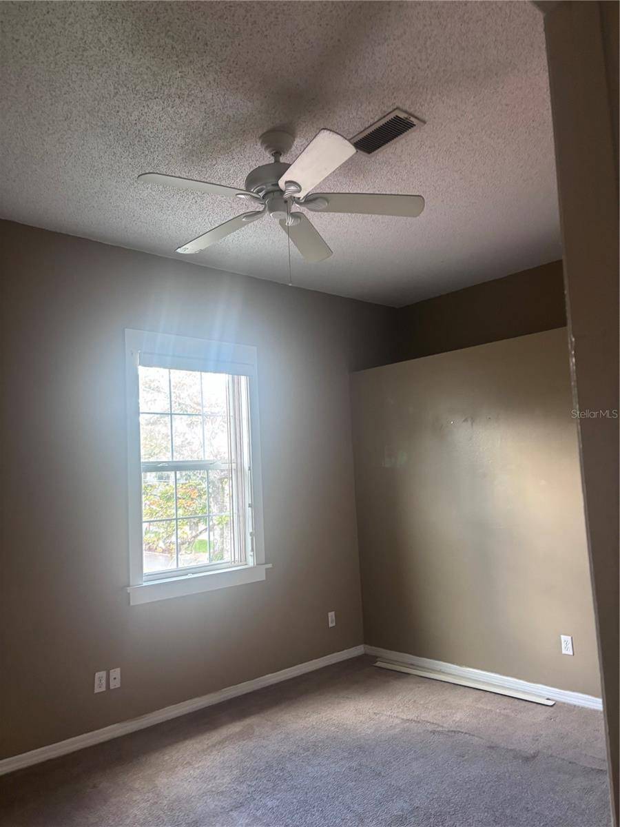 22 S CLYDE AVE #5, Kissimmee, FL 34741