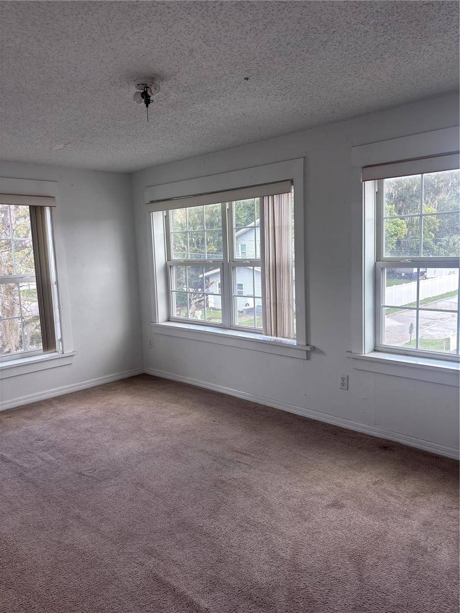 22 S CLYDE AVE #5, Kissimmee, FL 34741