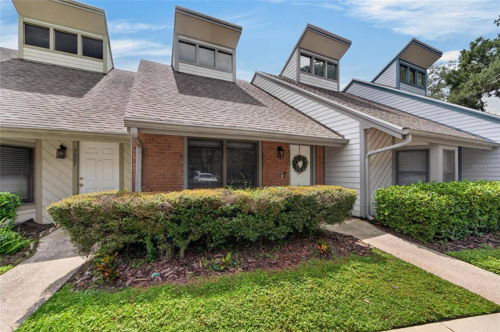 5205 OAK CHARTER CT, Temple Terrace, FL 33617