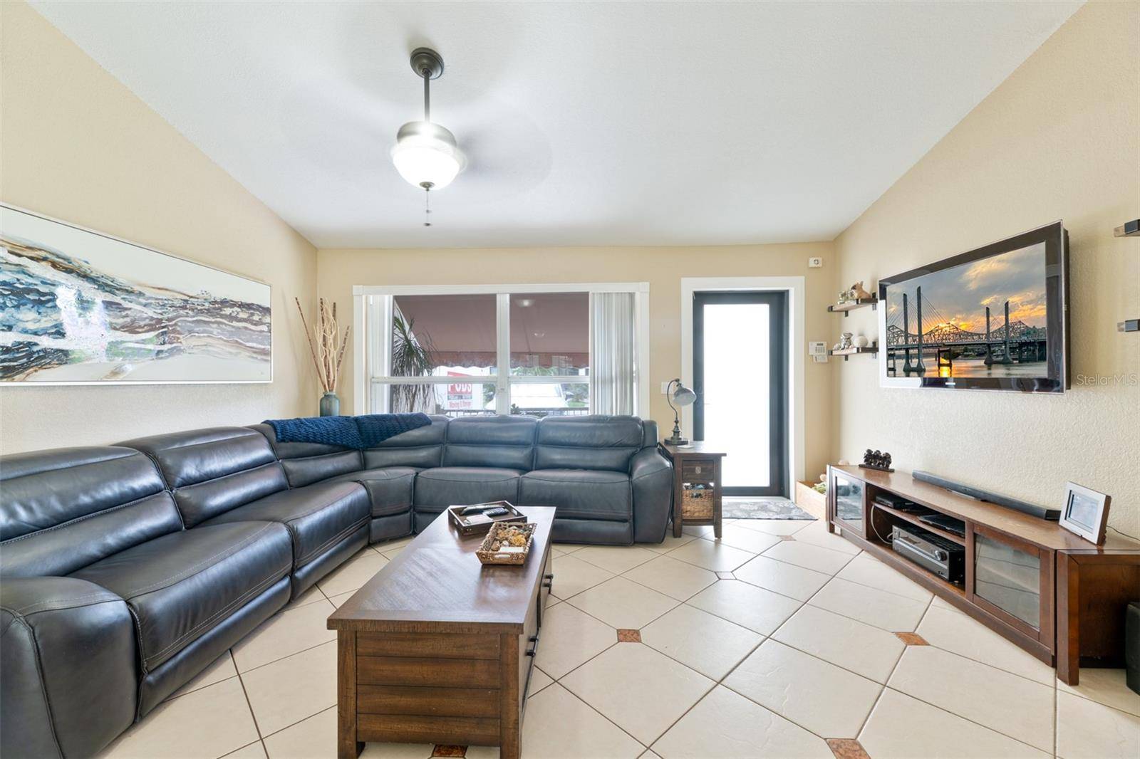 11841 NW 33RD ST, Sunrise, FL 33323