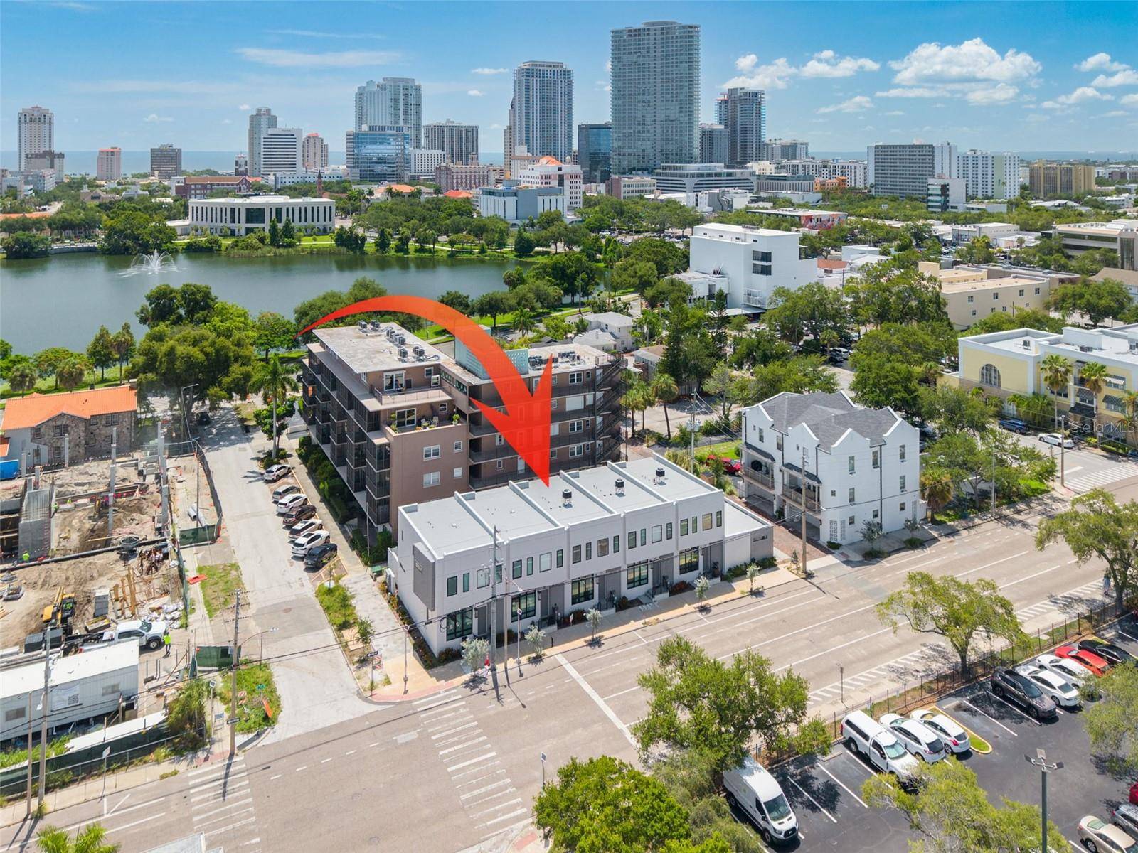 233 8TH ST N, St Petersburg, FL 33701