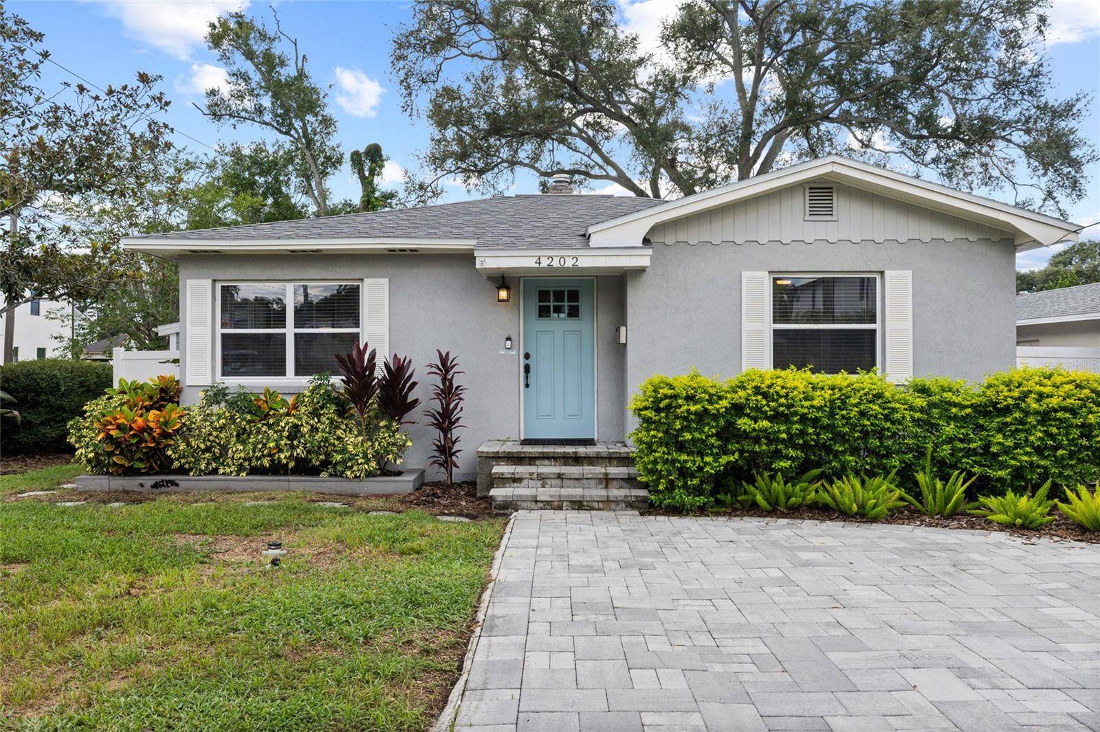 4202 W PALMIRA AVE, Tampa, FL 33629