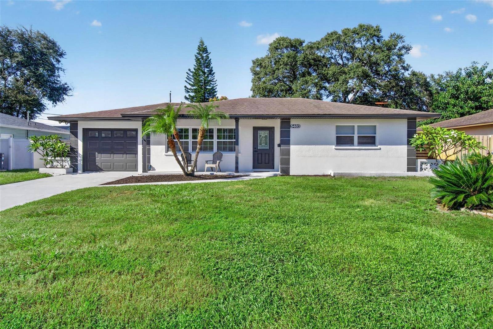 5483 37TH AVE N, St Petersburg, FL 33710