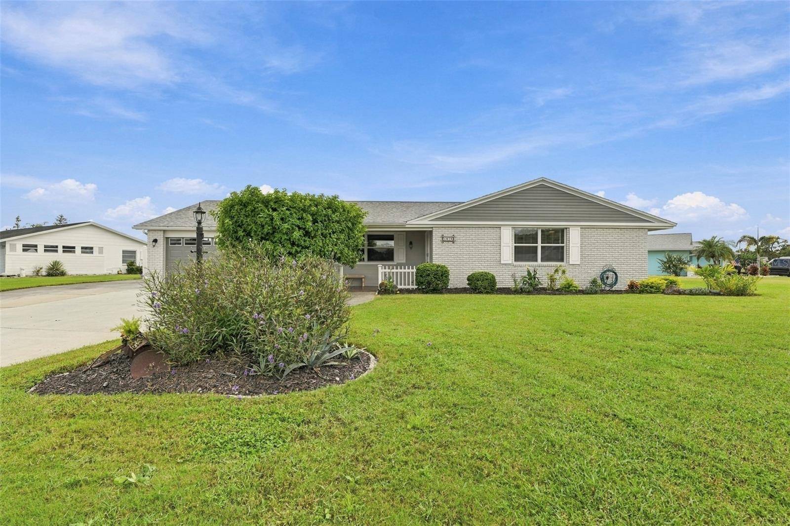1810 MILFORD CIR, Sun City Center, FL 33573