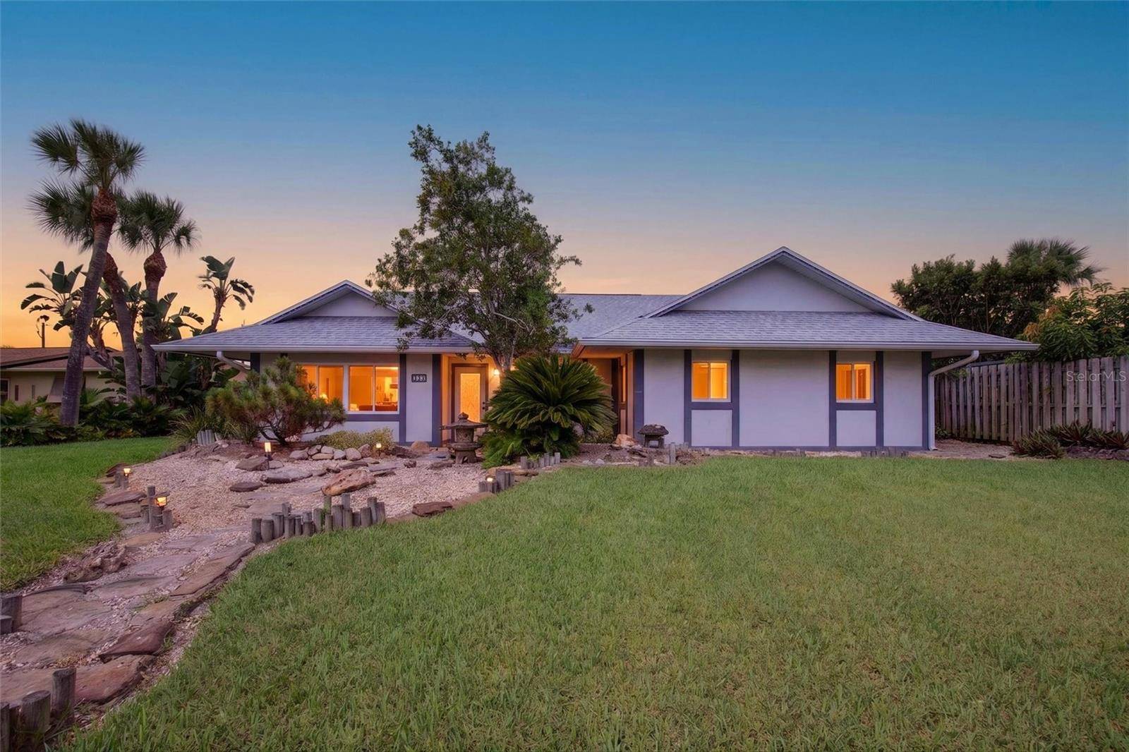 333 DESOTO DR, New Smyrna Beach, FL 32169