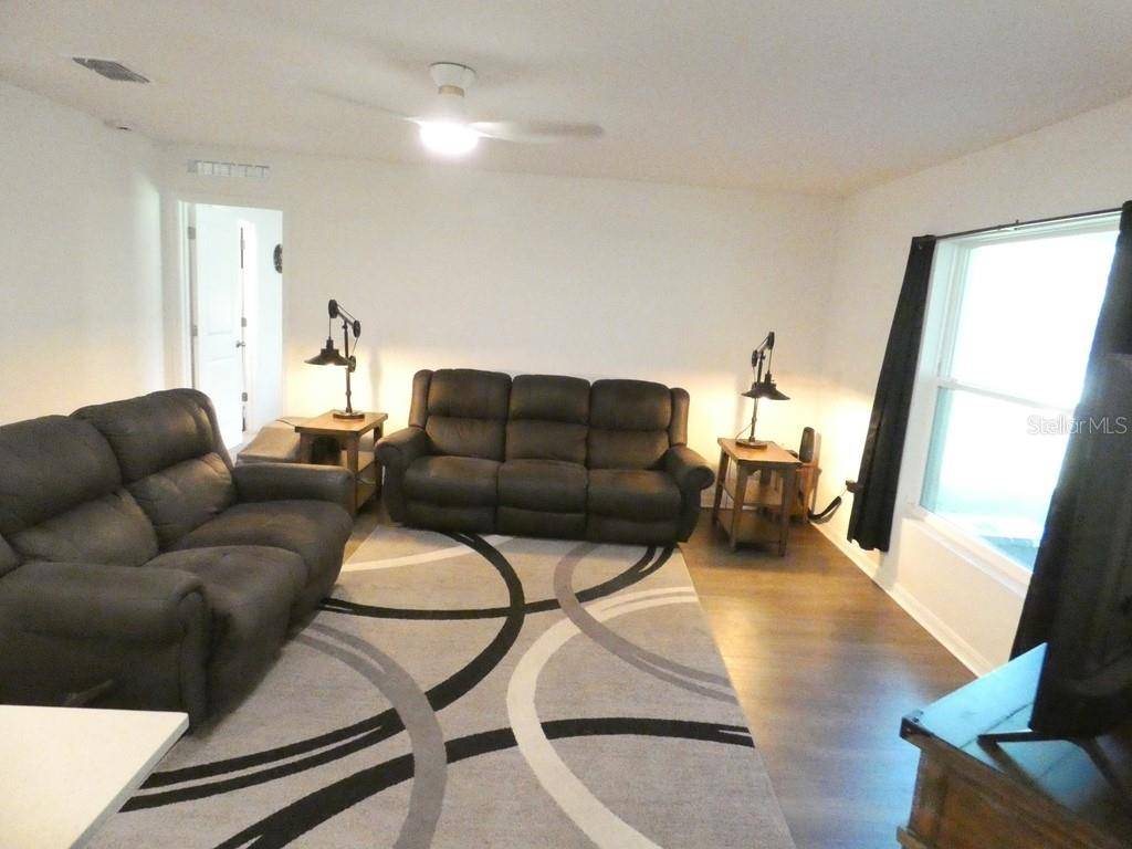 11397 LATCHWOOD AVE, Weeki Wachee, FL 34614