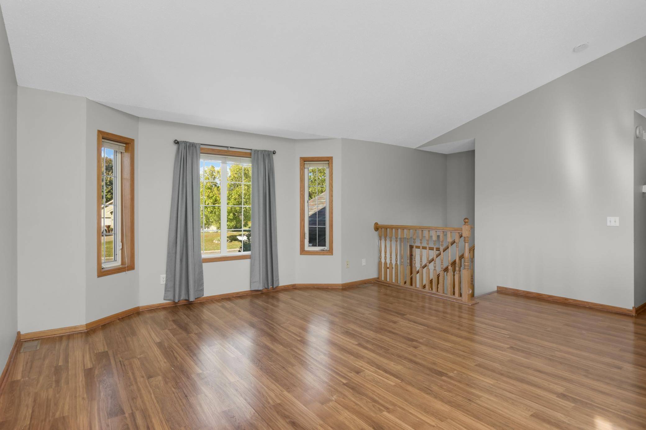 2306 Maple LN, Buffalo, MN 55313