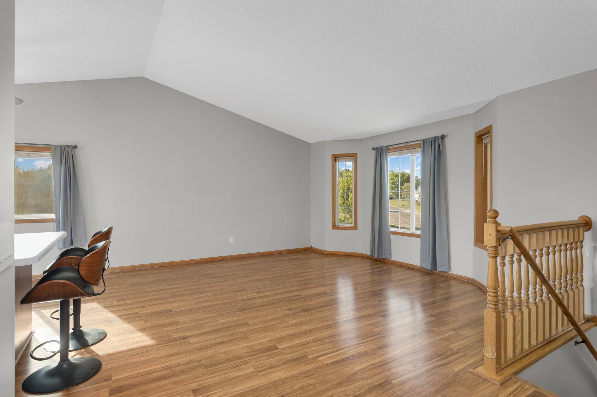 2306 Maple LN, Buffalo, MN 55313