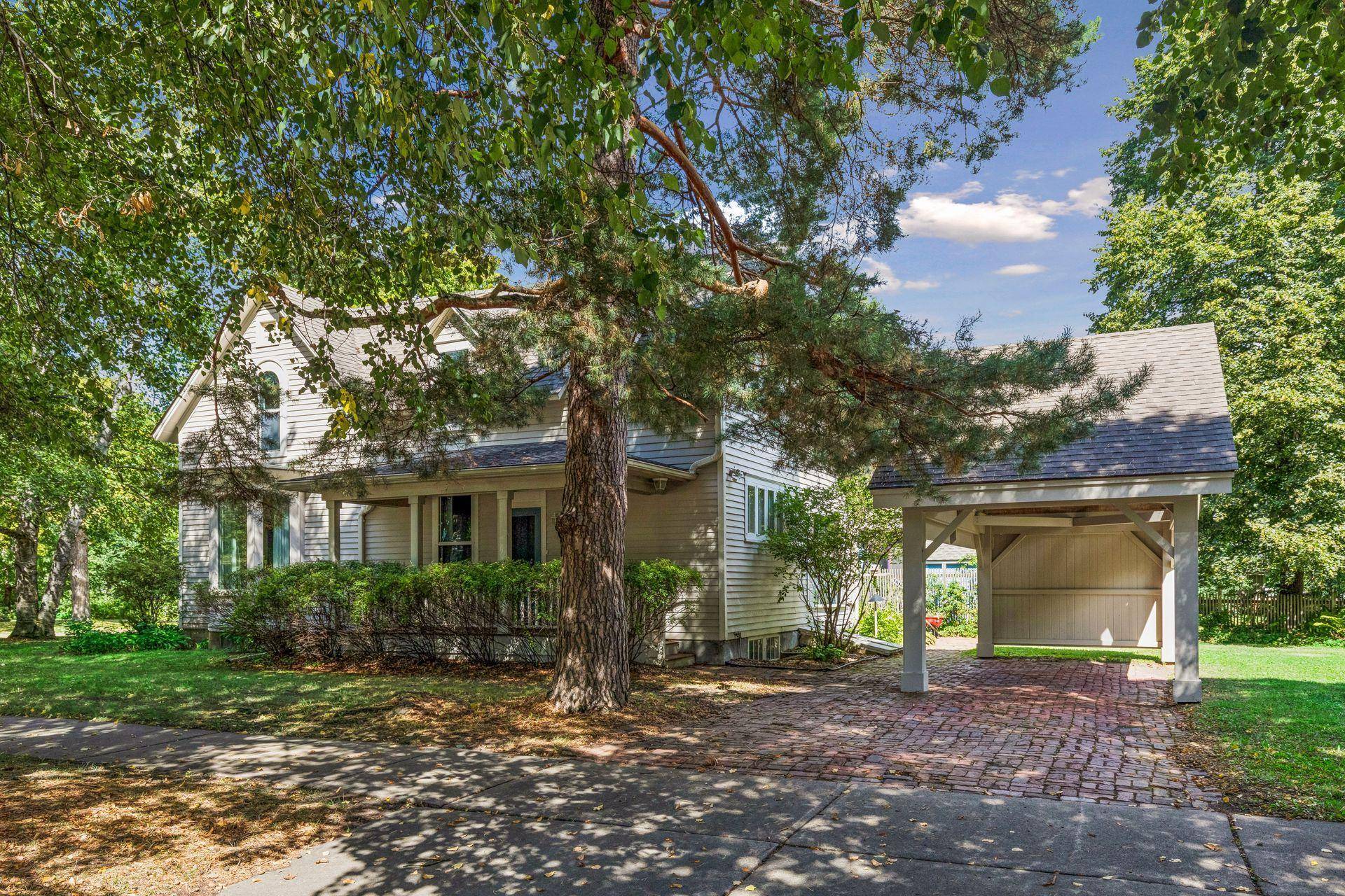 219 Nevada ST, Northfield, MN 55057