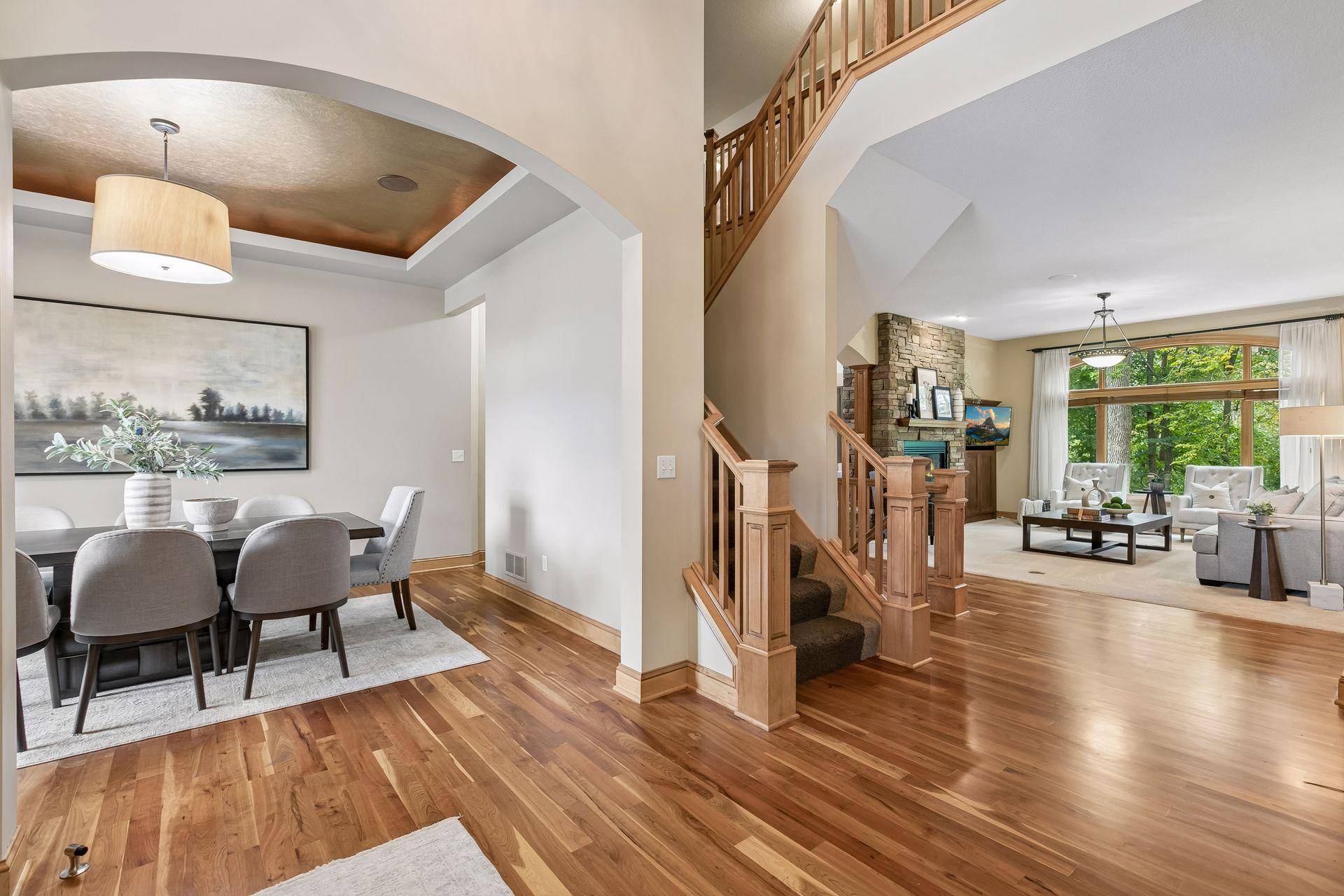 9951 Vagabond CT N, Maple Grove, MN 55311