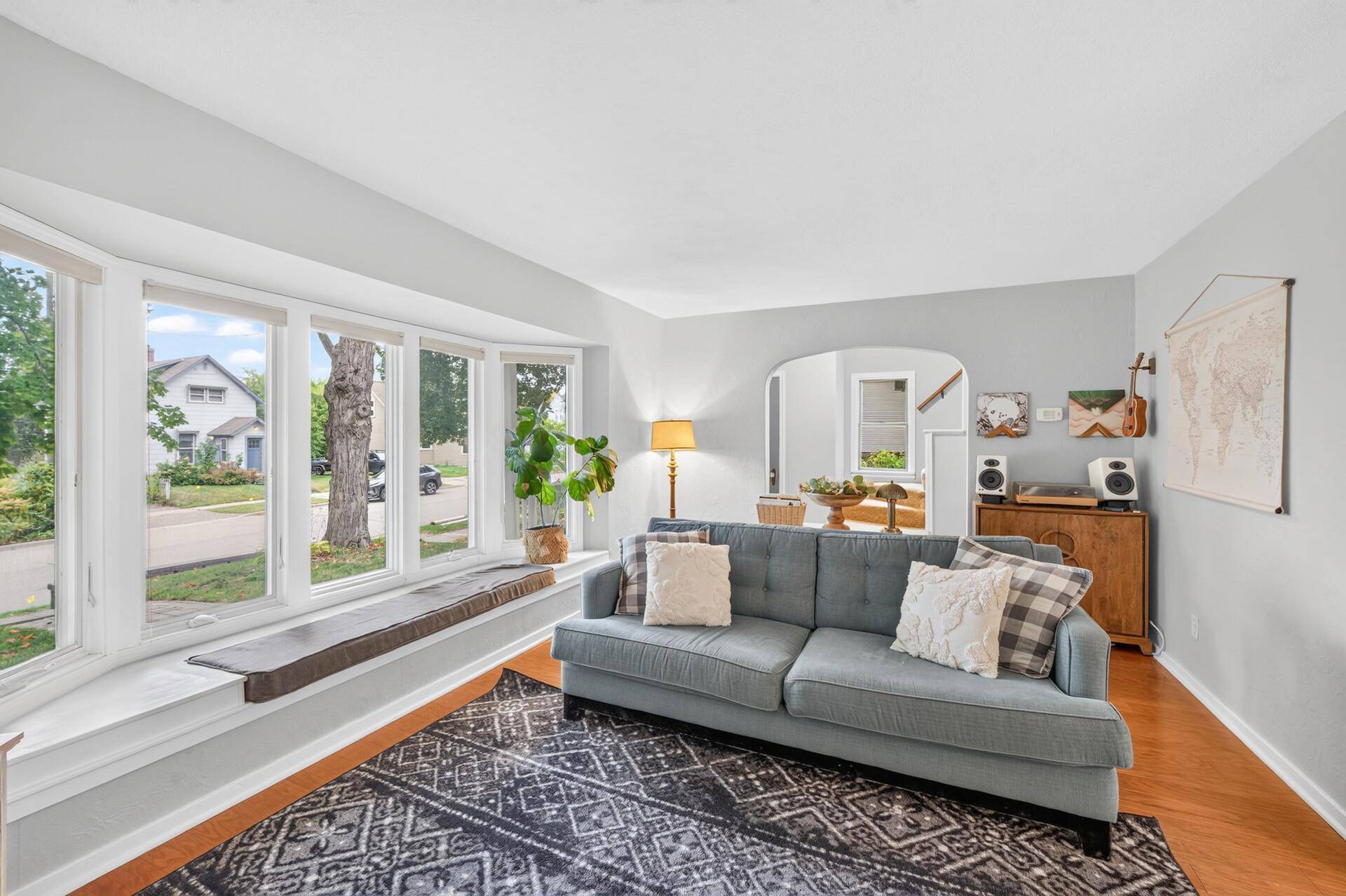 1216 1st ST S, Stillwater, MN 55082