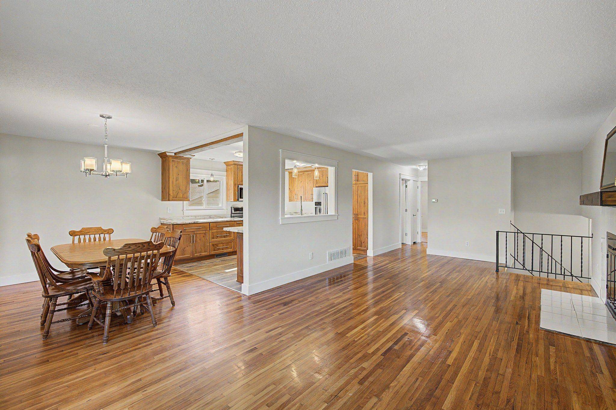 10496 Thrush ST NW, Coon Rapids, MN 55433
