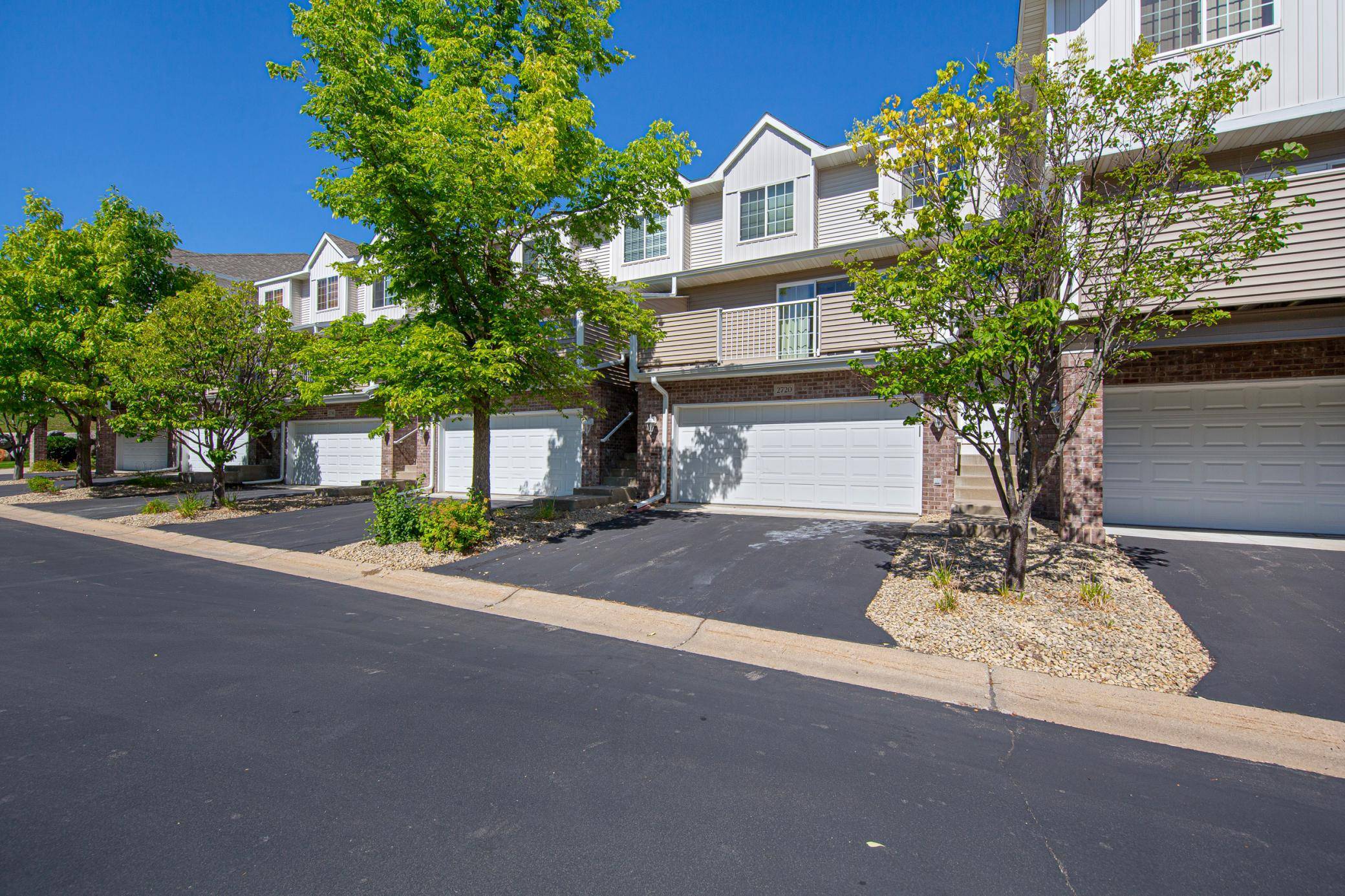 2720 Brockman CT, Northfield, MN 55057