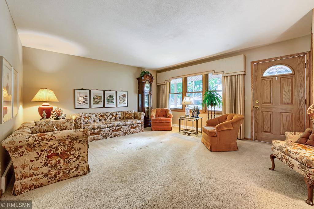 501 17th ST E, Hastings, MN 55033