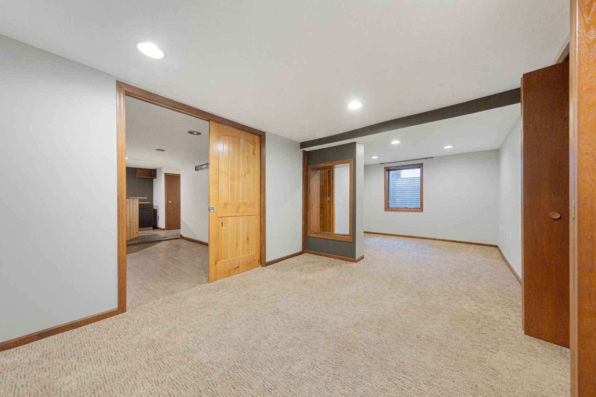 251 N Lincoln ST, Lake Crystal, MN 56055