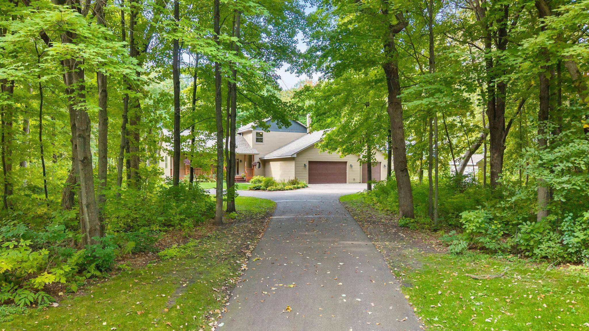 25644 Goodwin RD, Wyoming, MN 55092