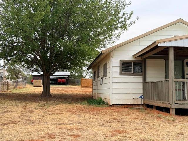 802 N 7th ST, Sayre, OK 73662