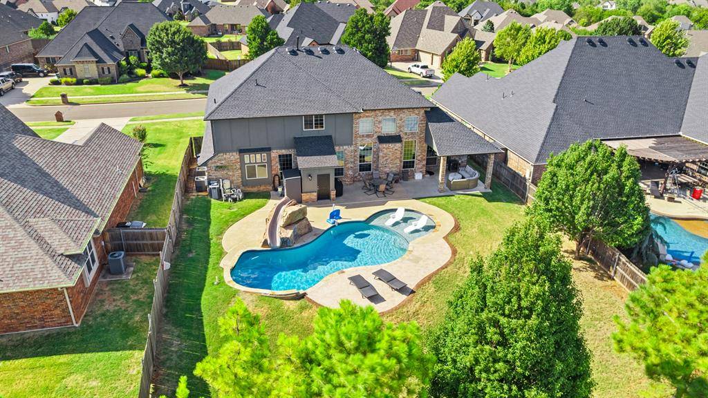 19540 Talavera LN, Edmond, OK 73012