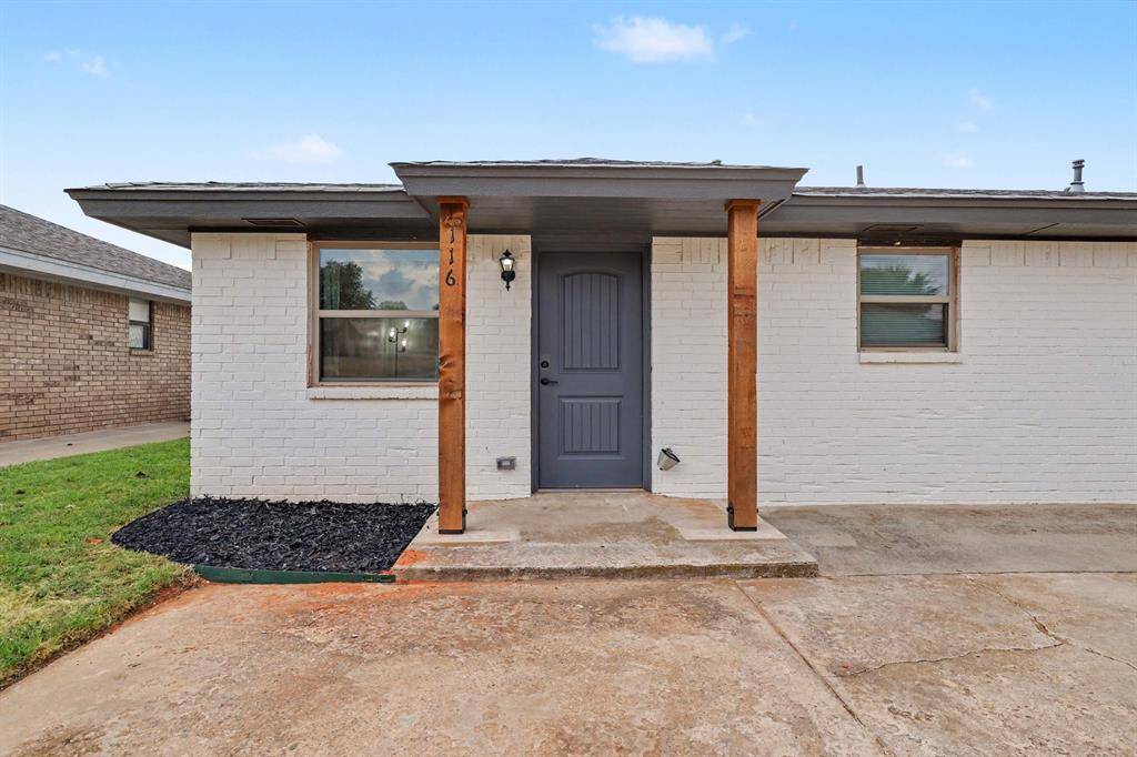 116 N McKenzie ST #116 + 118, Weatherford, OK 73096