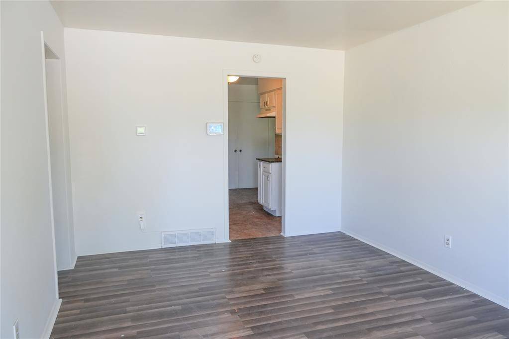 7228 NW 17th ST, Bethany, OK 73008