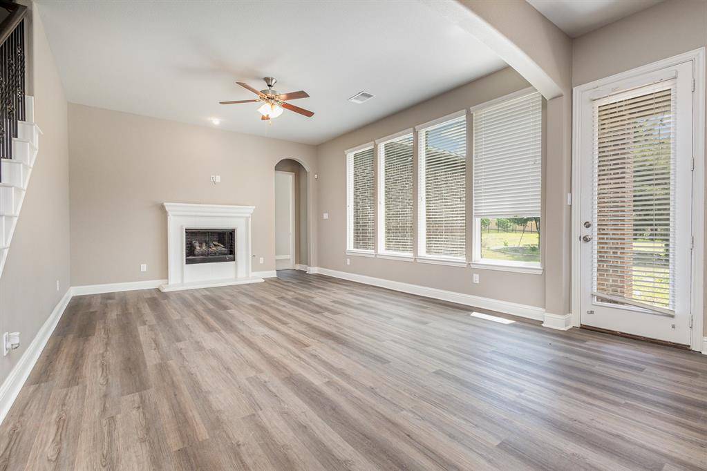 3933 Clear Water Lane, Nevada, TX 75173