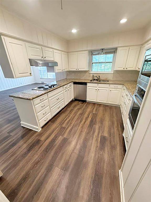2710 Crestwood Place, Denton, TX 76209