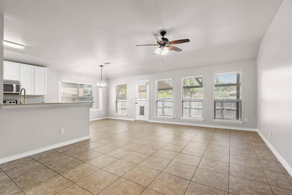 230 Windmill Drive, Justin, TX 76247