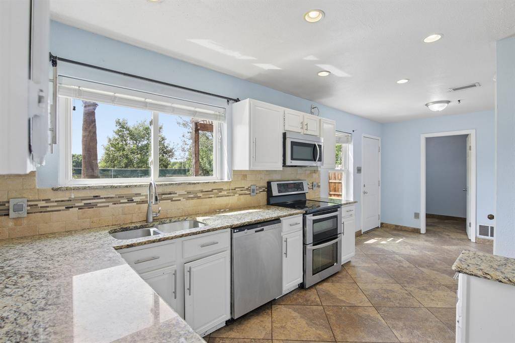 1125 Concord Drive, Mansfield, TX 76063