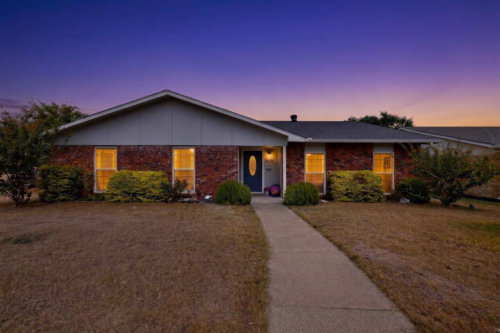 2809 Silverdale Lane, Garland, TX 75044