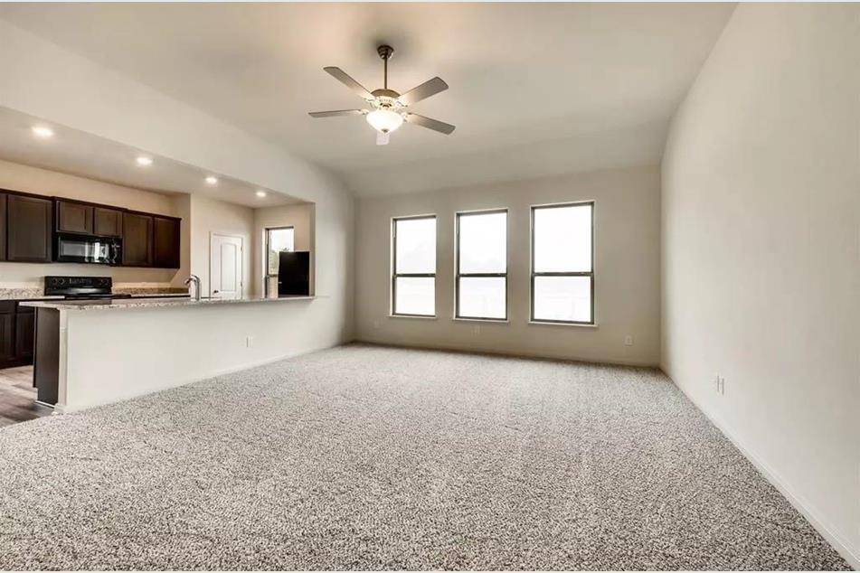 816 Mallorie Lane, Ferris, TX 75125