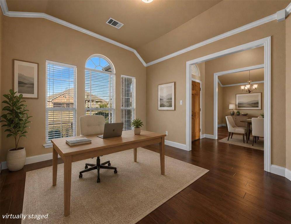 402 Tanglewood Drive, Wylie, TX 75098