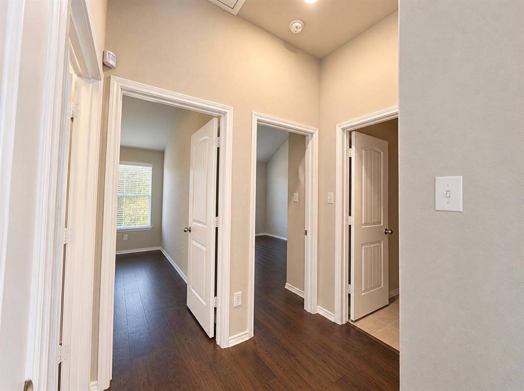 100 Gardenia Drive, Azle, TX 76020