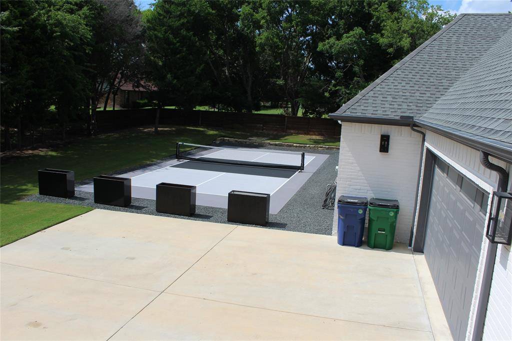 333 Renaissance Lane, Heath, TX 75032