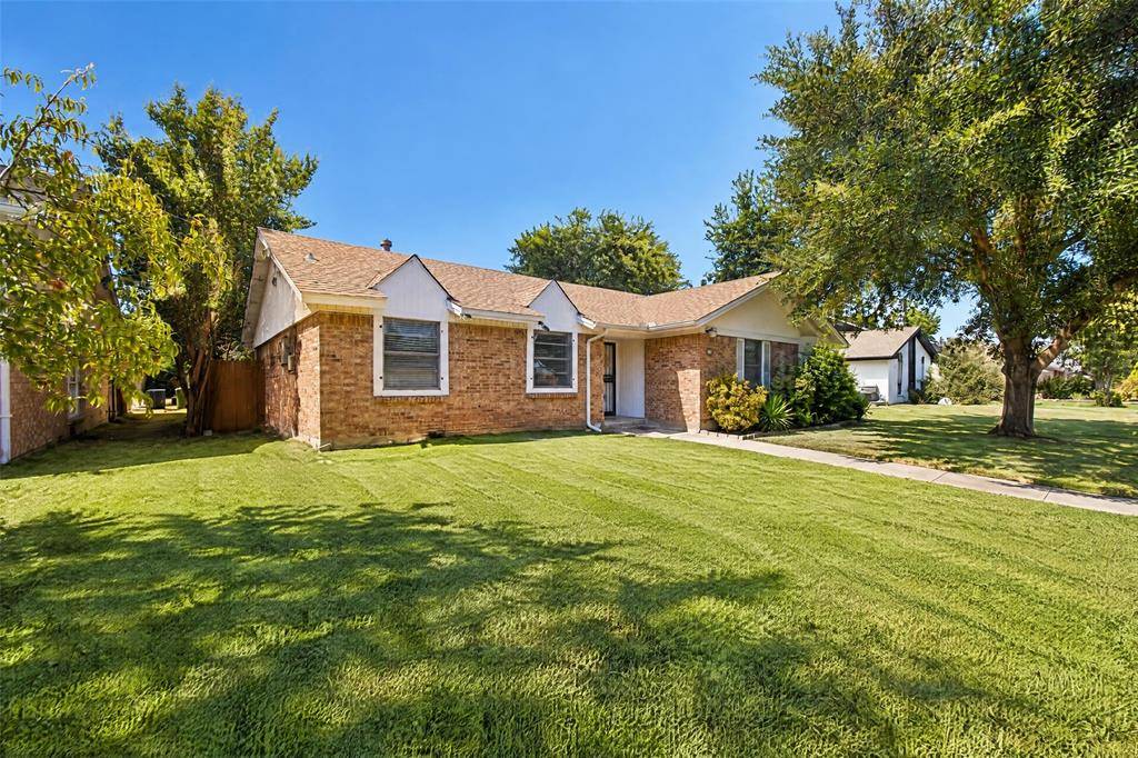 2718 Forest Park Dr, Garland, TX 75040