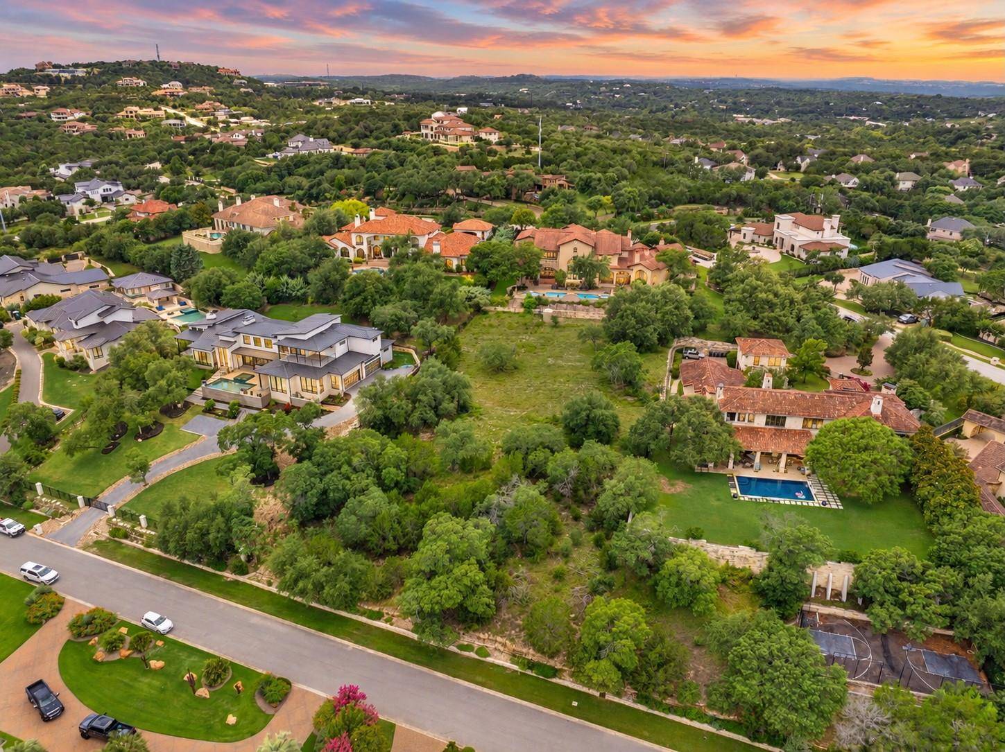9100 Camelback DR, Austin, TX 78733