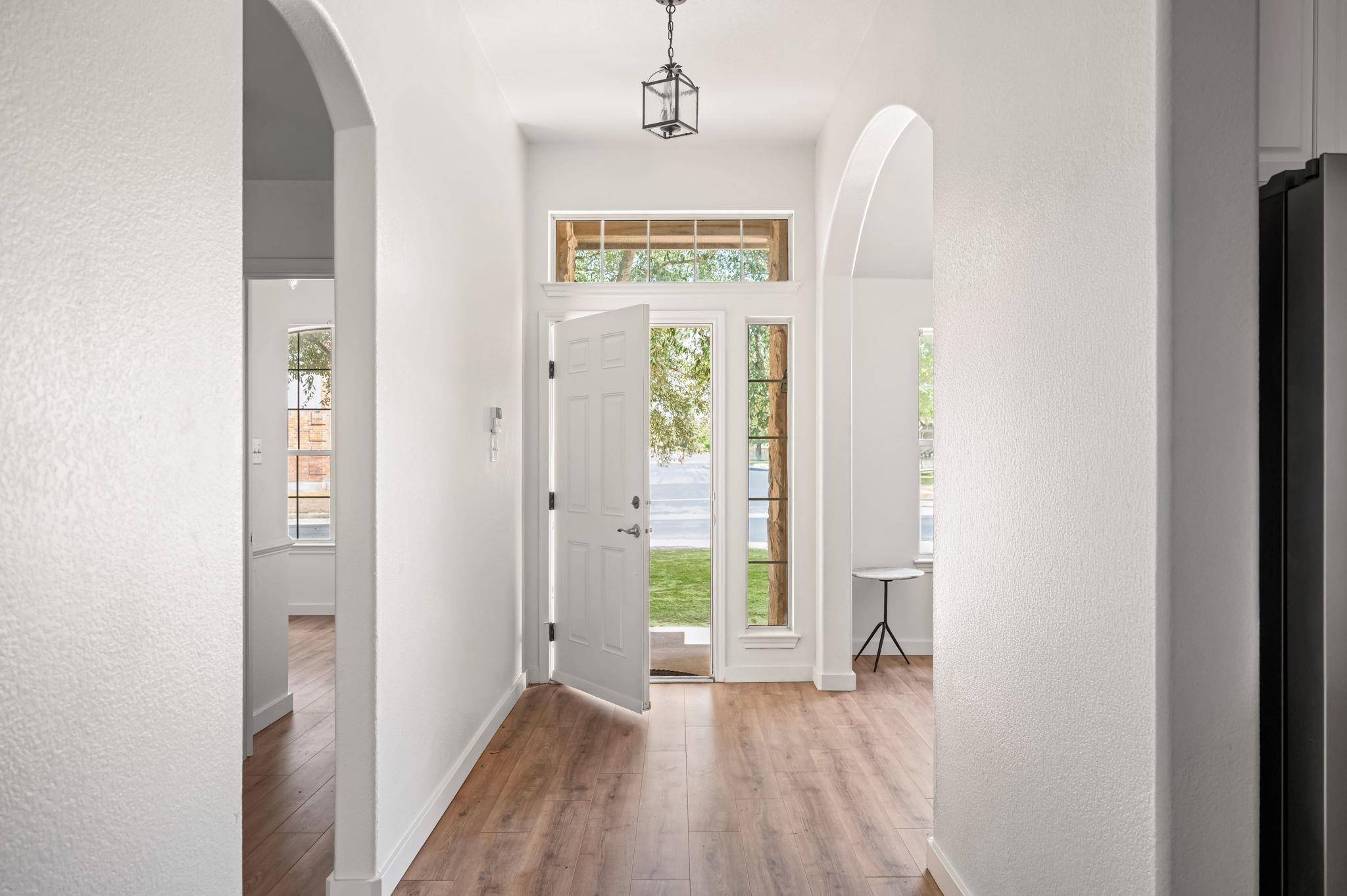 717 Windsor Castle DR, Pflugerville, TX 78660