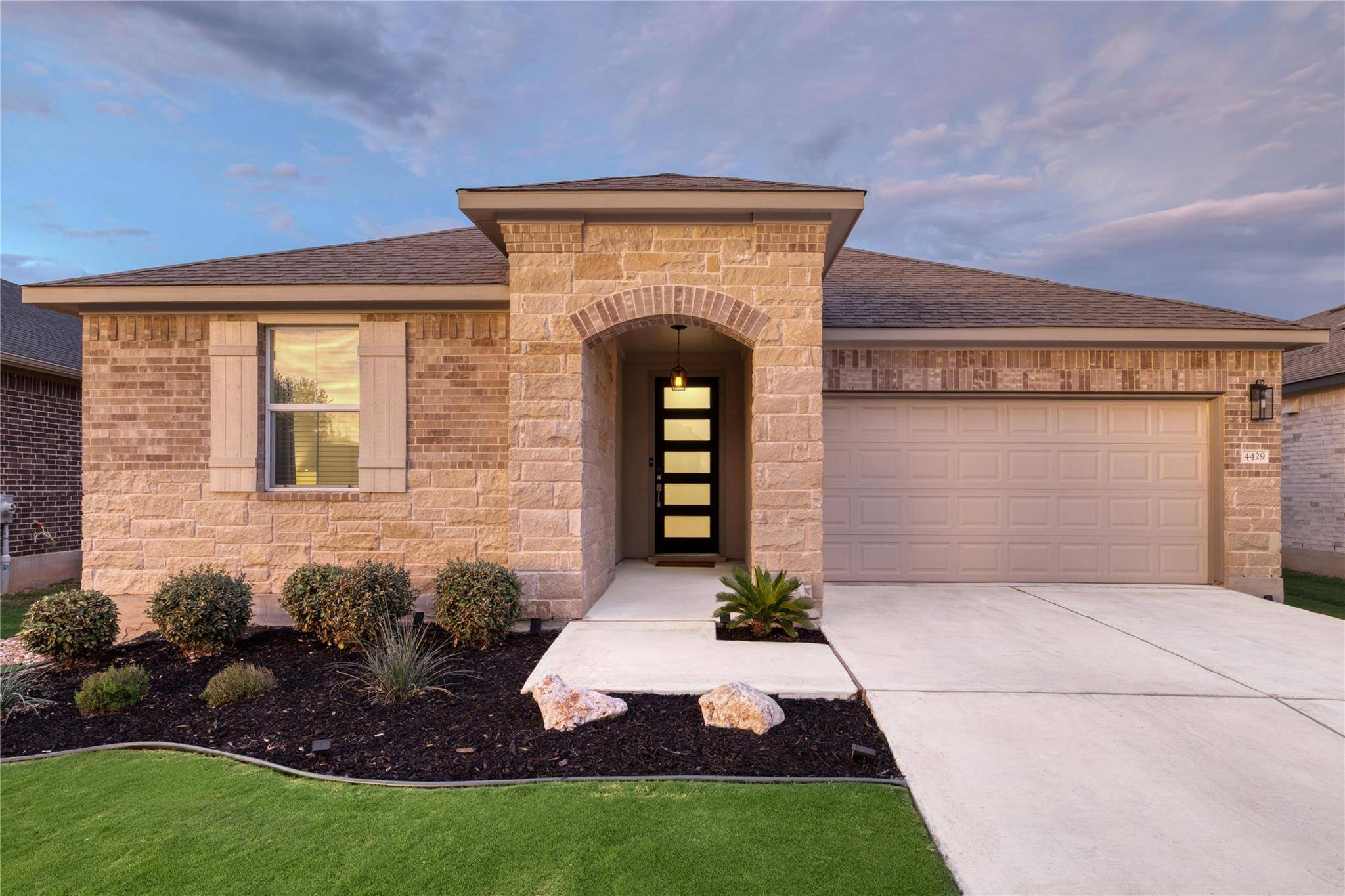 4429 Wilder Farm LN, Georgetown, TX 78628