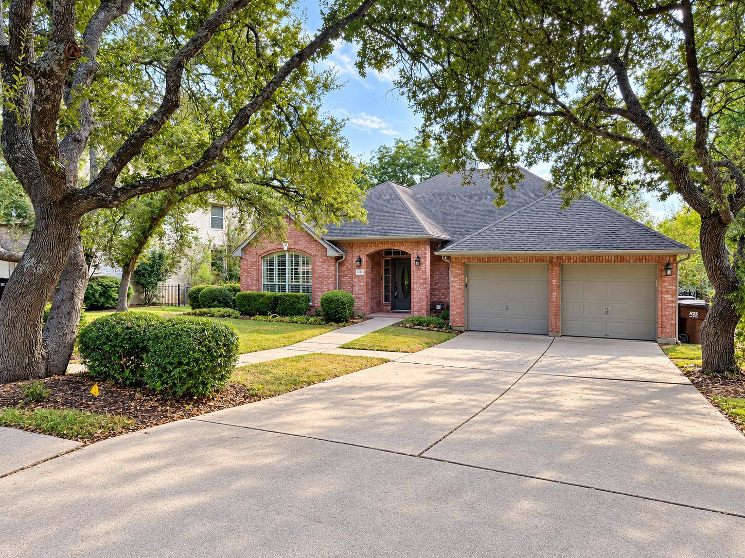 2004 Saint Andrews DR, Round Rock, TX 78664