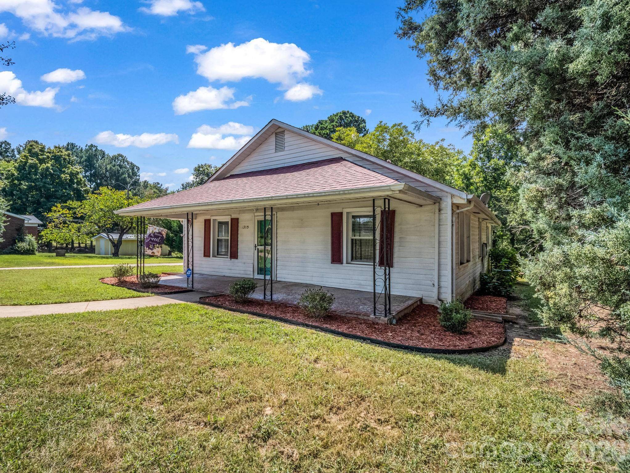 1315 Lithia Springs RD, Shelby, NC 28150