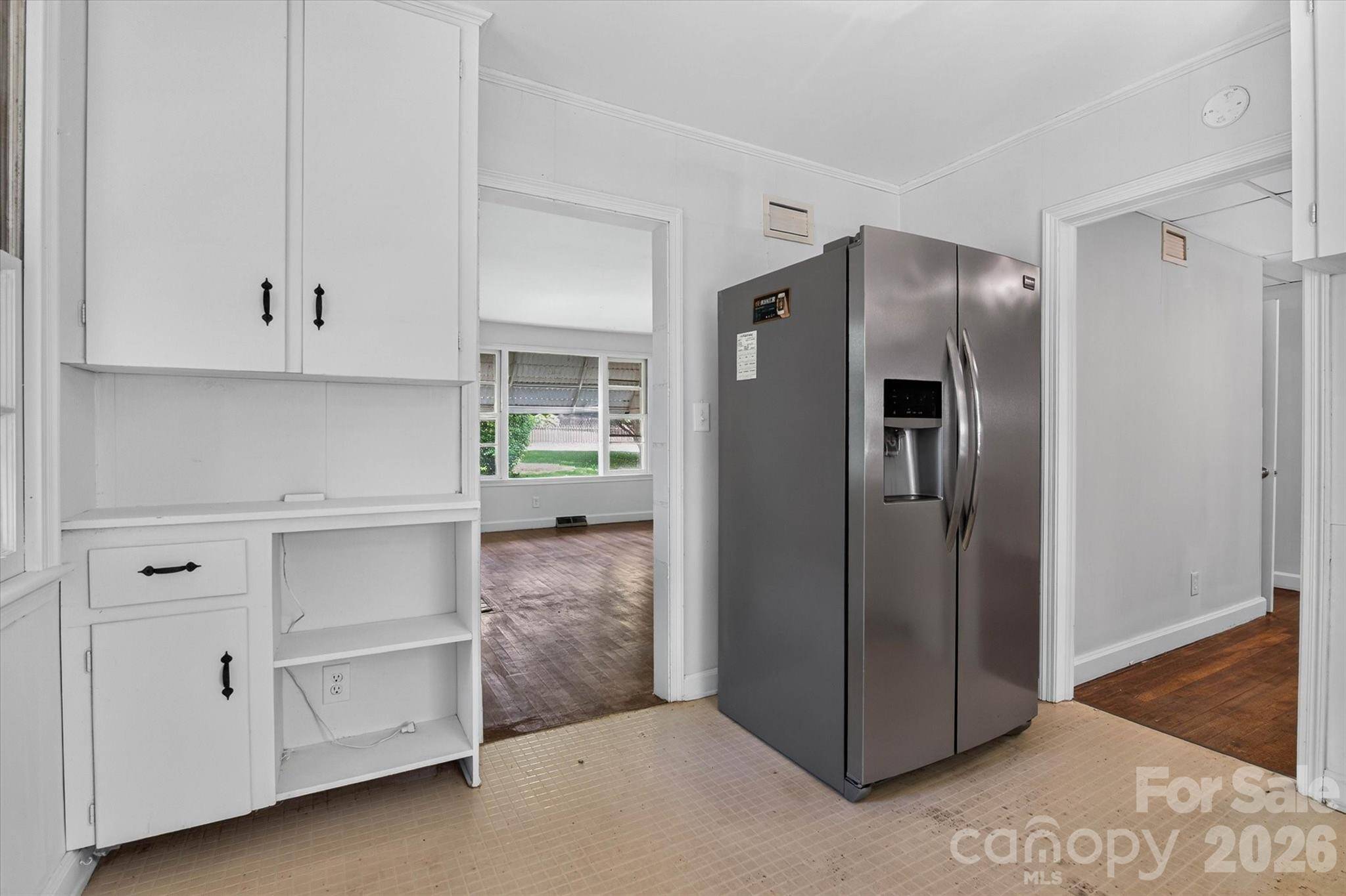 3353 Eastwood DR, Charlotte, NC 28205