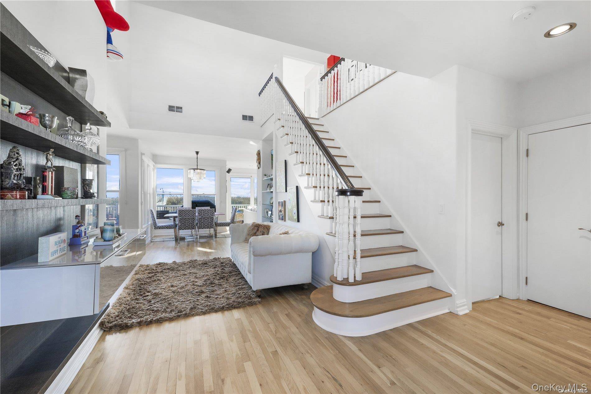771 Dune RD, Westhampton Dunes, NY 11978
