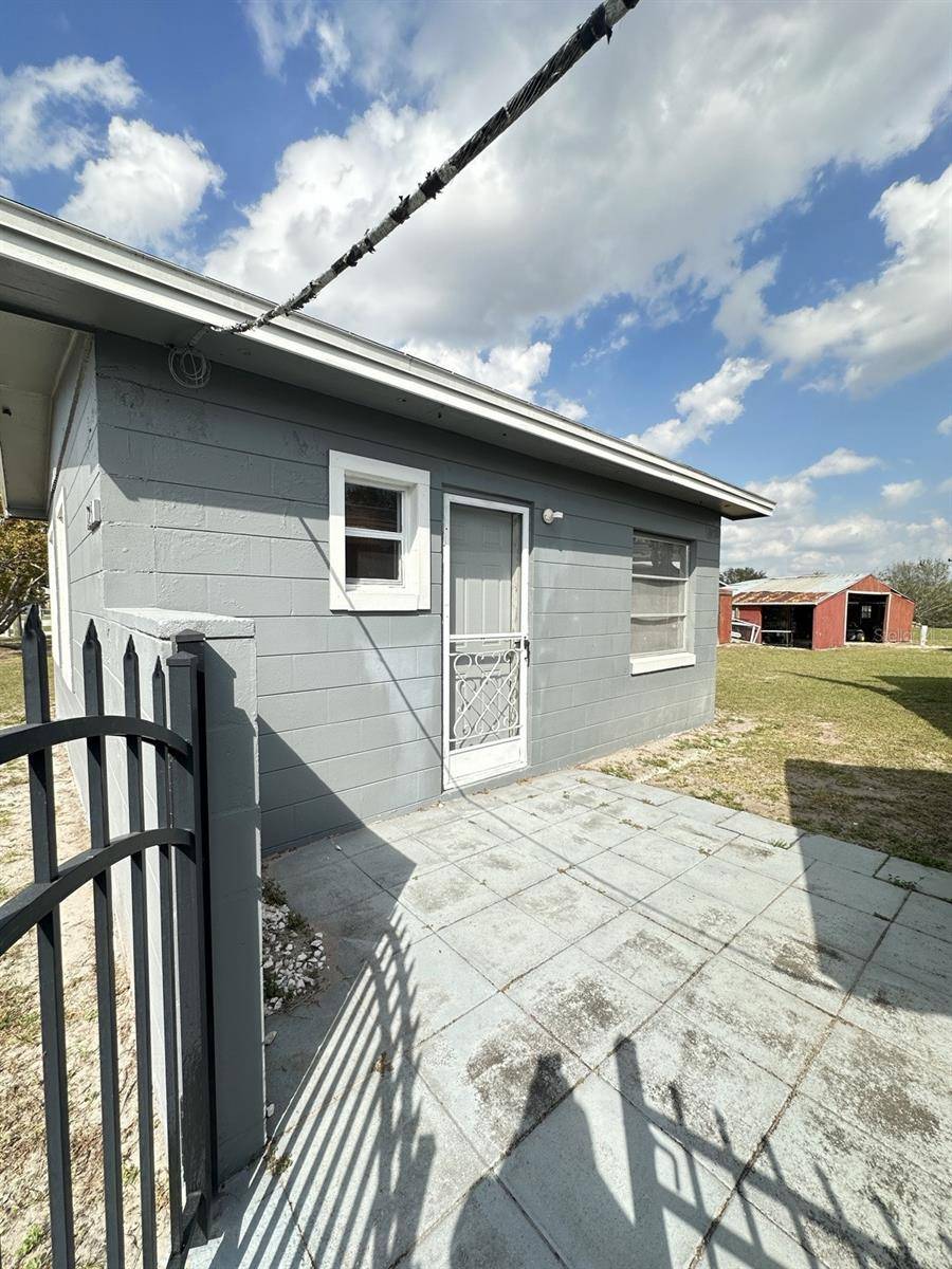 127 LAKEVIEW DR, St Cloud, FL 34769