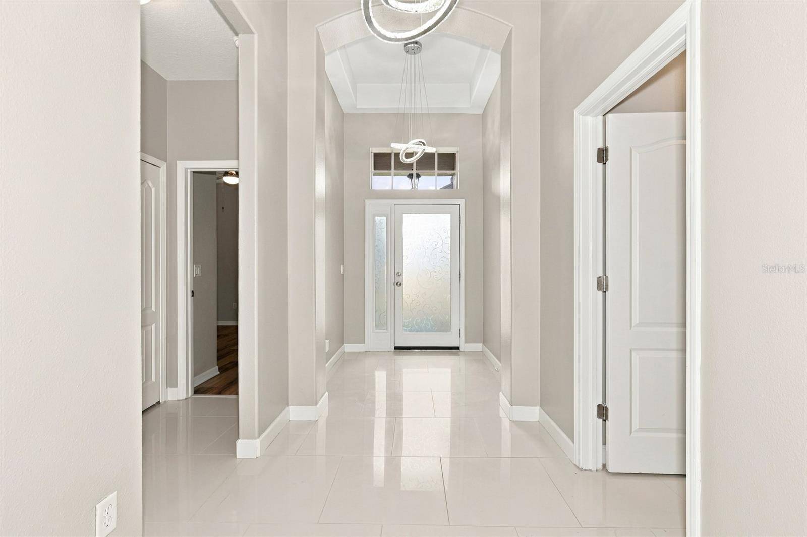 1028 APPIAN PL, Wesley Chapel, FL 33543
