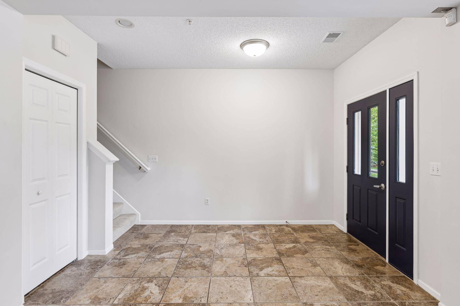 6090 W 16th ST #913, Saint Louis Park, MN 55416