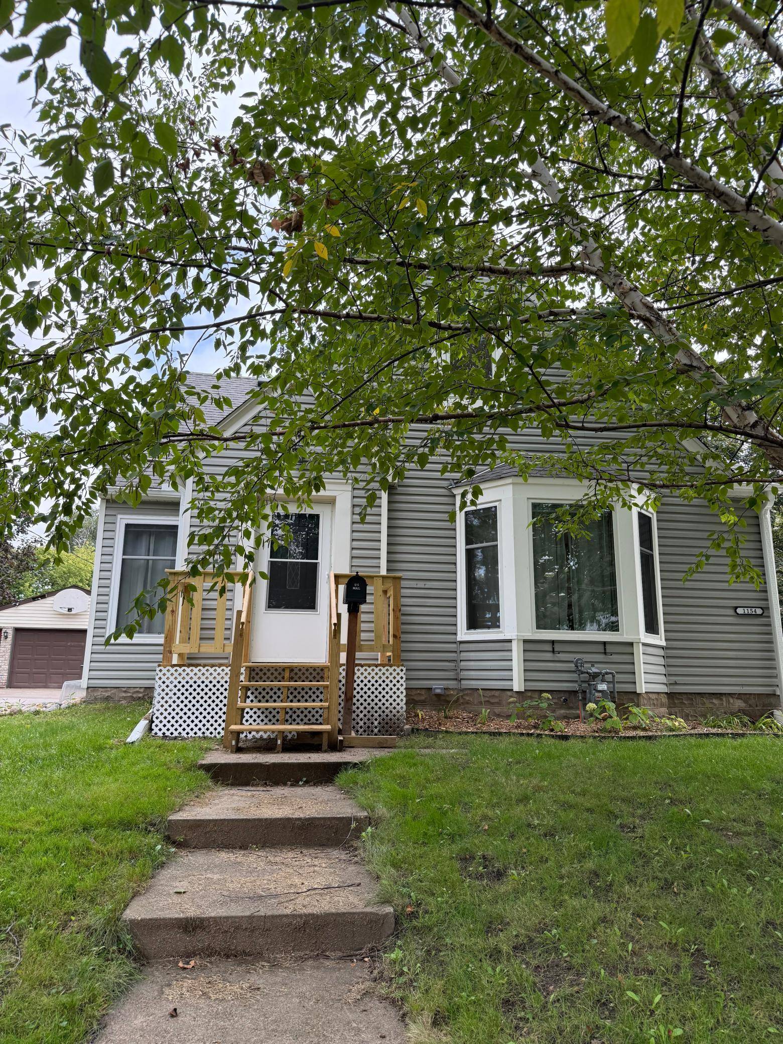 1154 Cherokee AVE, West Saint Paul, MN 55118