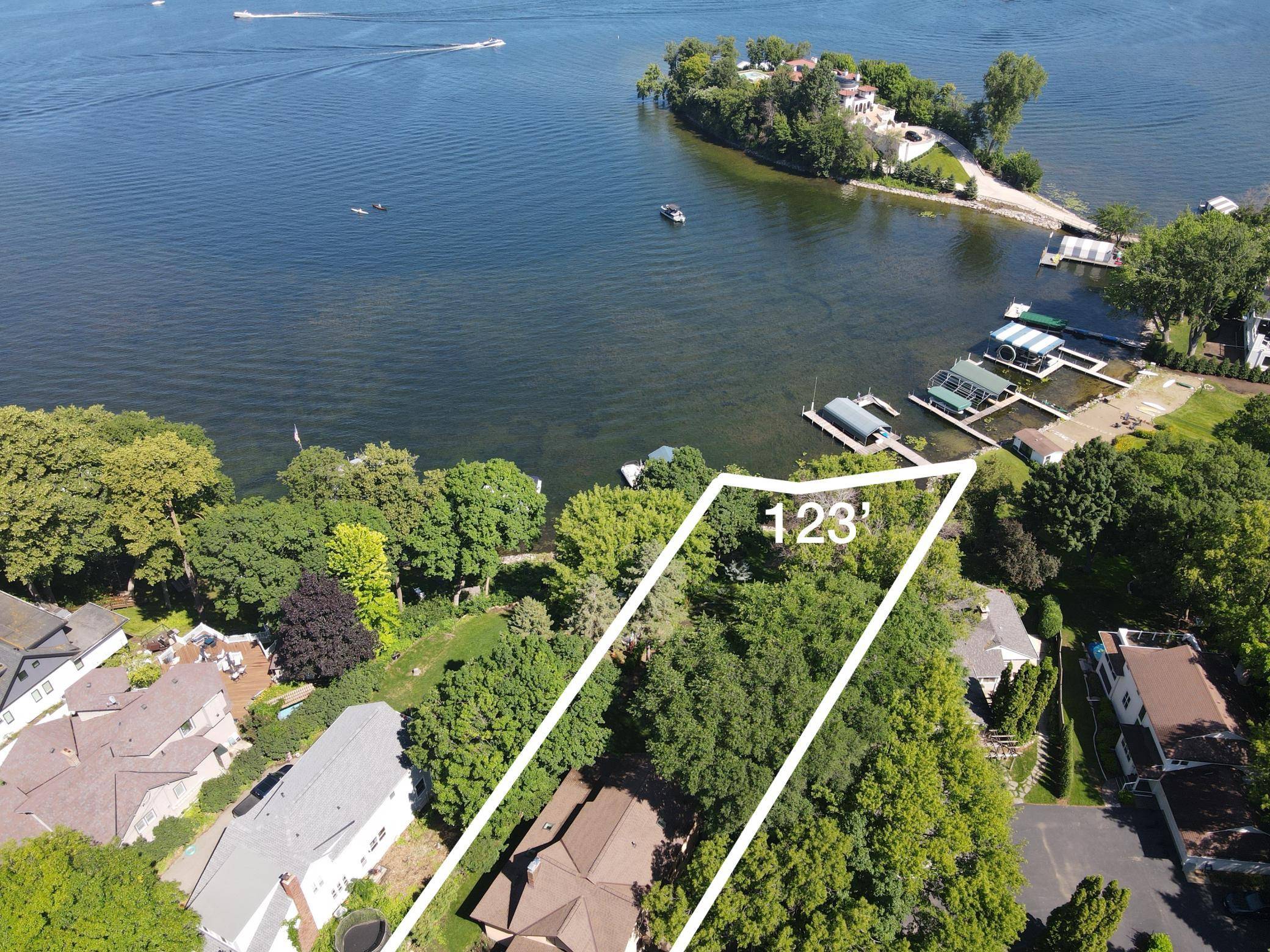 21210 Excelsior Blvd, Greenwood, MN 55331