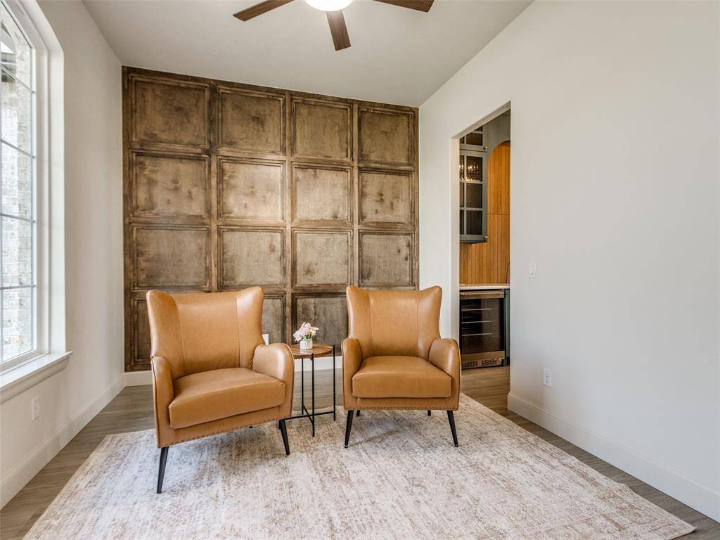 948 Dorsi CIR, Newcastle, OK 73065